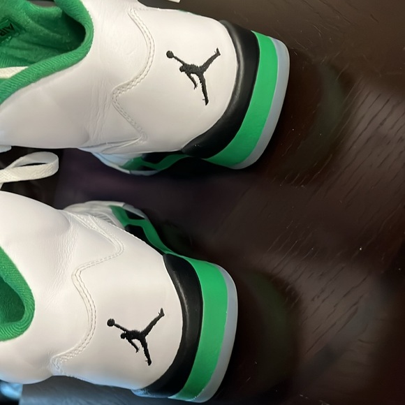 Women’s Jordan 5 No Box, size 11.5 women’s, about a size 10 in men - Picture 2 of 4